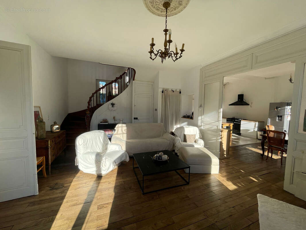 Maison à SAINT-AMANS-VALTORET