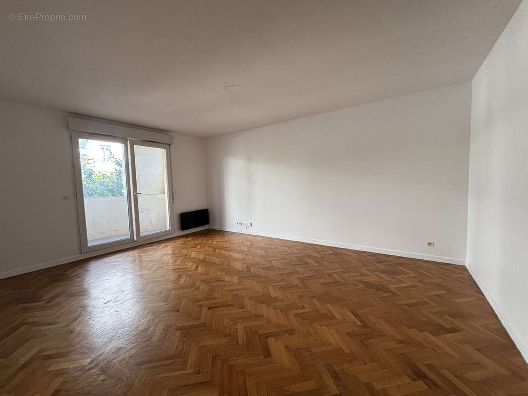 Appartement à CHATILLON
