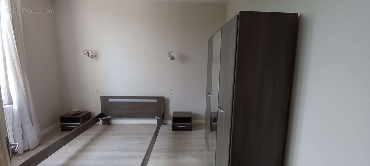 Maison à AMBARES-ET-LAGRAVE