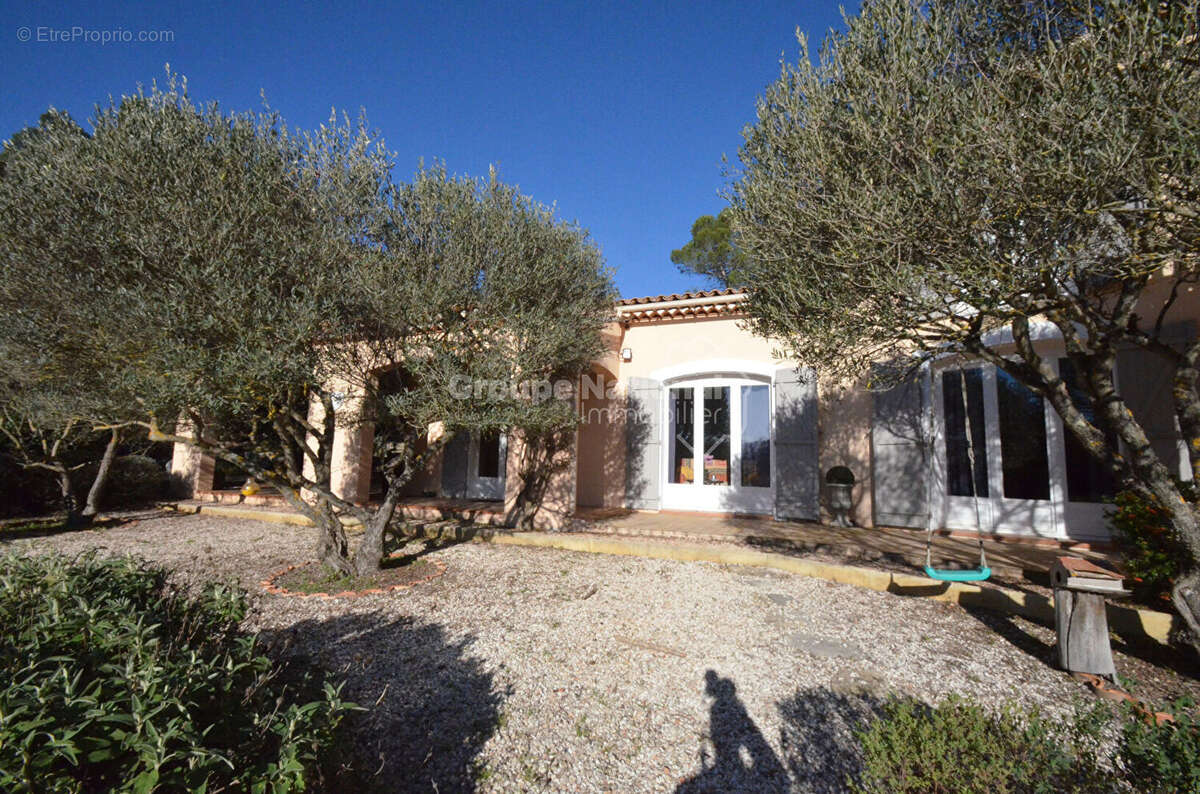 Maison à FLASSANS-SUR-ISSOLE