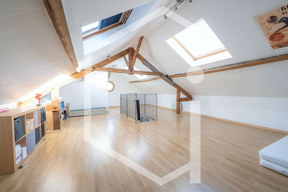 Maison à COSNE-COURS-SUR-LOIRE