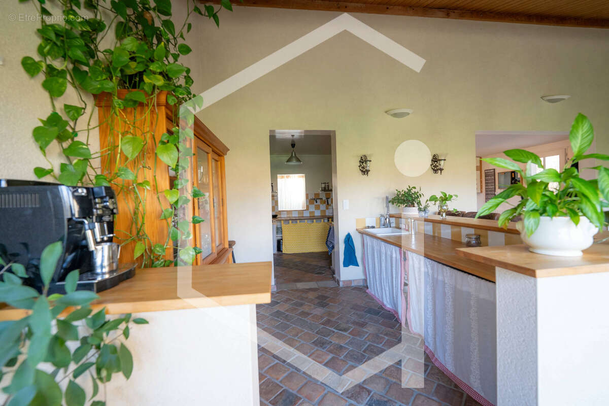 Maison à COSNE-COURS-SUR-LOIRE