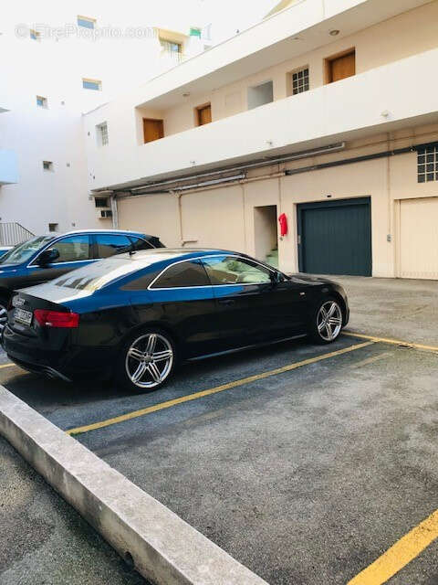 Parking à NICE