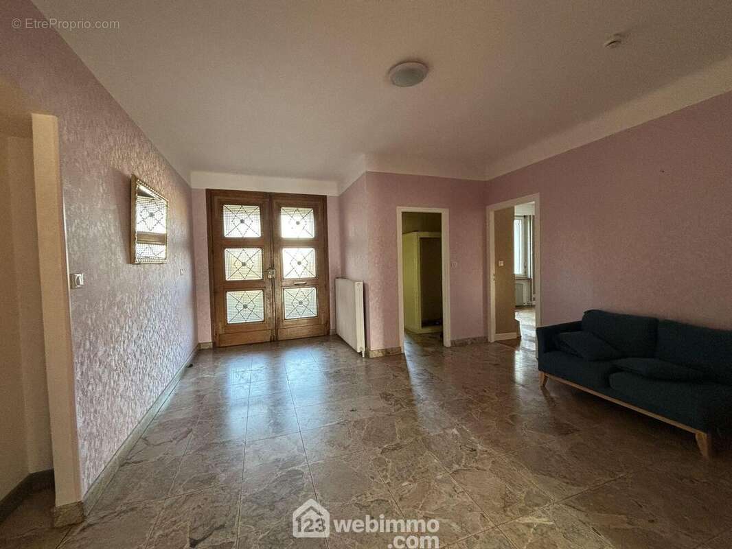 Hall d&#039;entrée - Maison à DIEUE-SUR-MEUSE