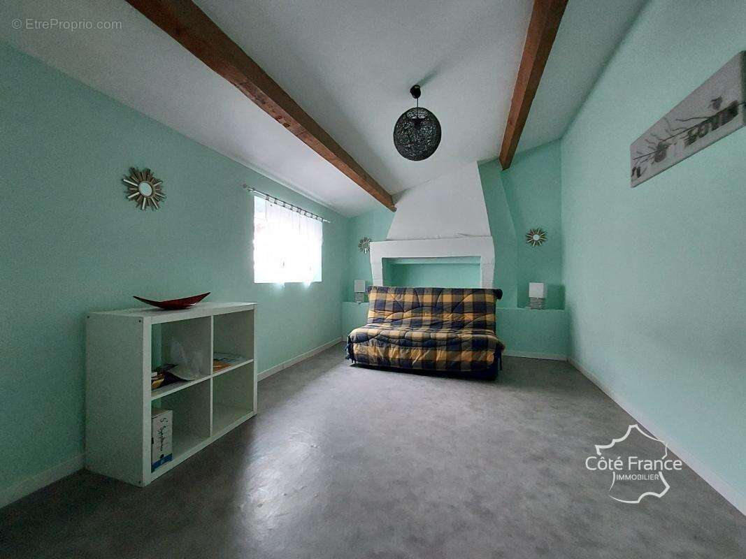 Maison à SAINT-SYMPHORIEN