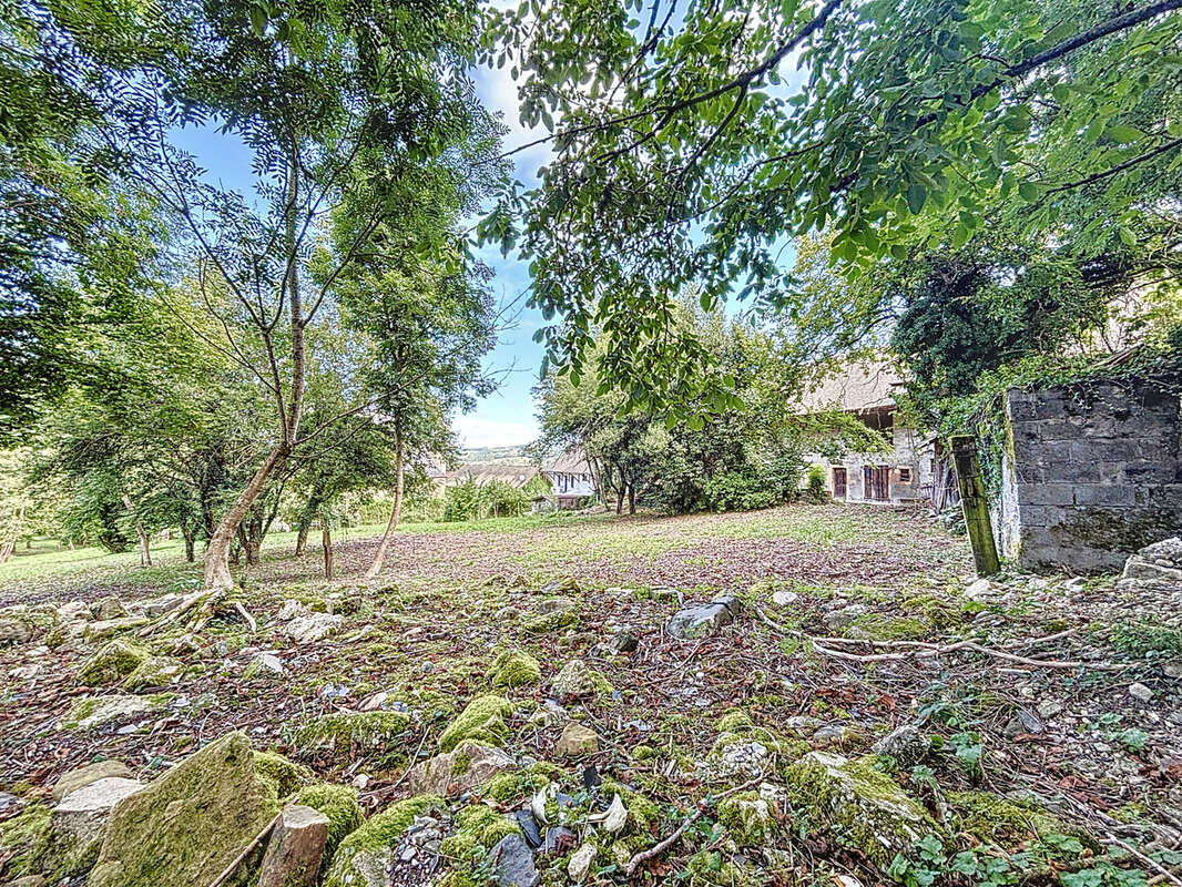 Terrain à MARCELLAZ-ALBANAIS