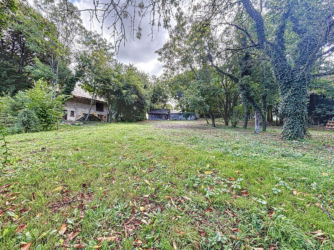 Terrain à MARCELLAZ-ALBANAIS