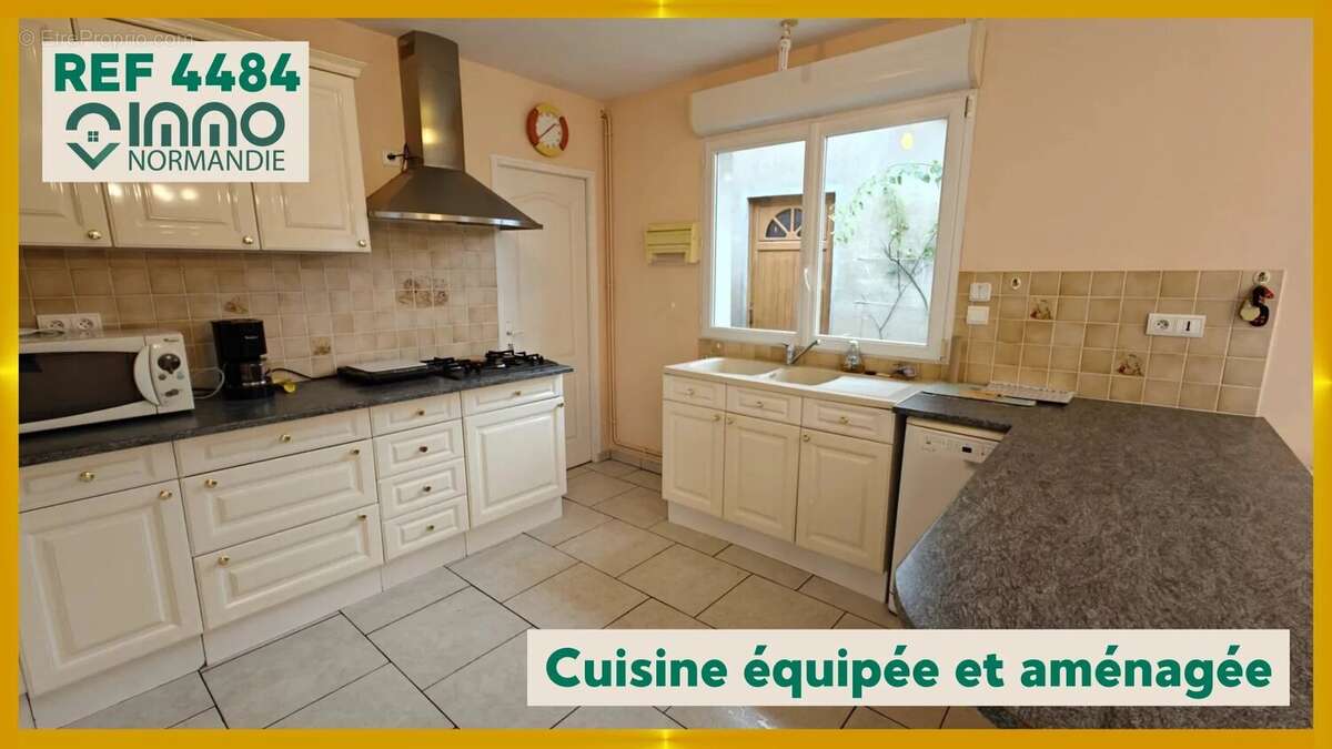 Maison à BERNAY