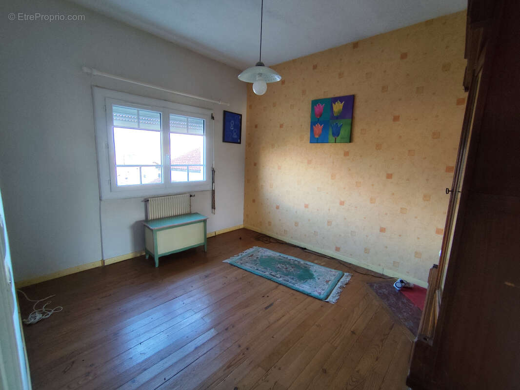 Maison à MONTPON-MENESTEROL