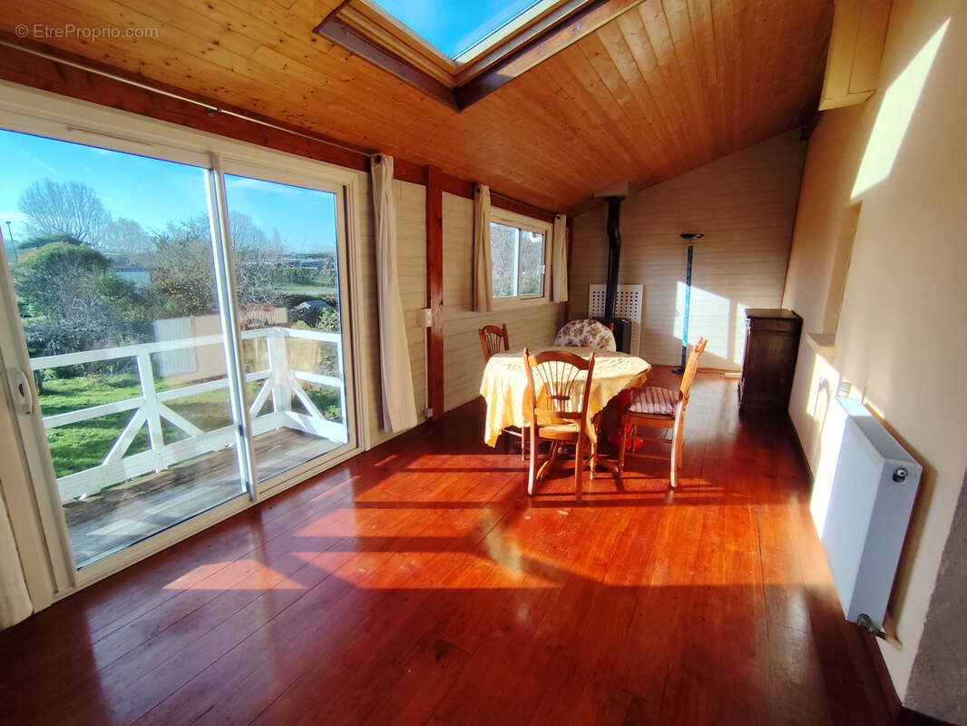 Maison à MONTPON-MENESTEROL