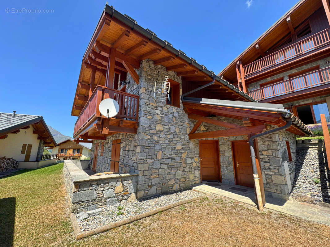 Maison à SAINT-MARTIN-DE-BELLEVILLE