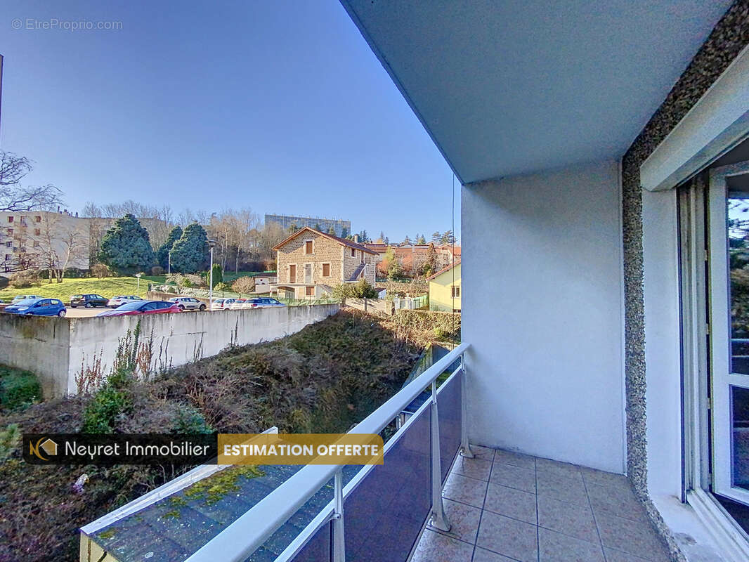 Appartement à SAINT-ETIENNE