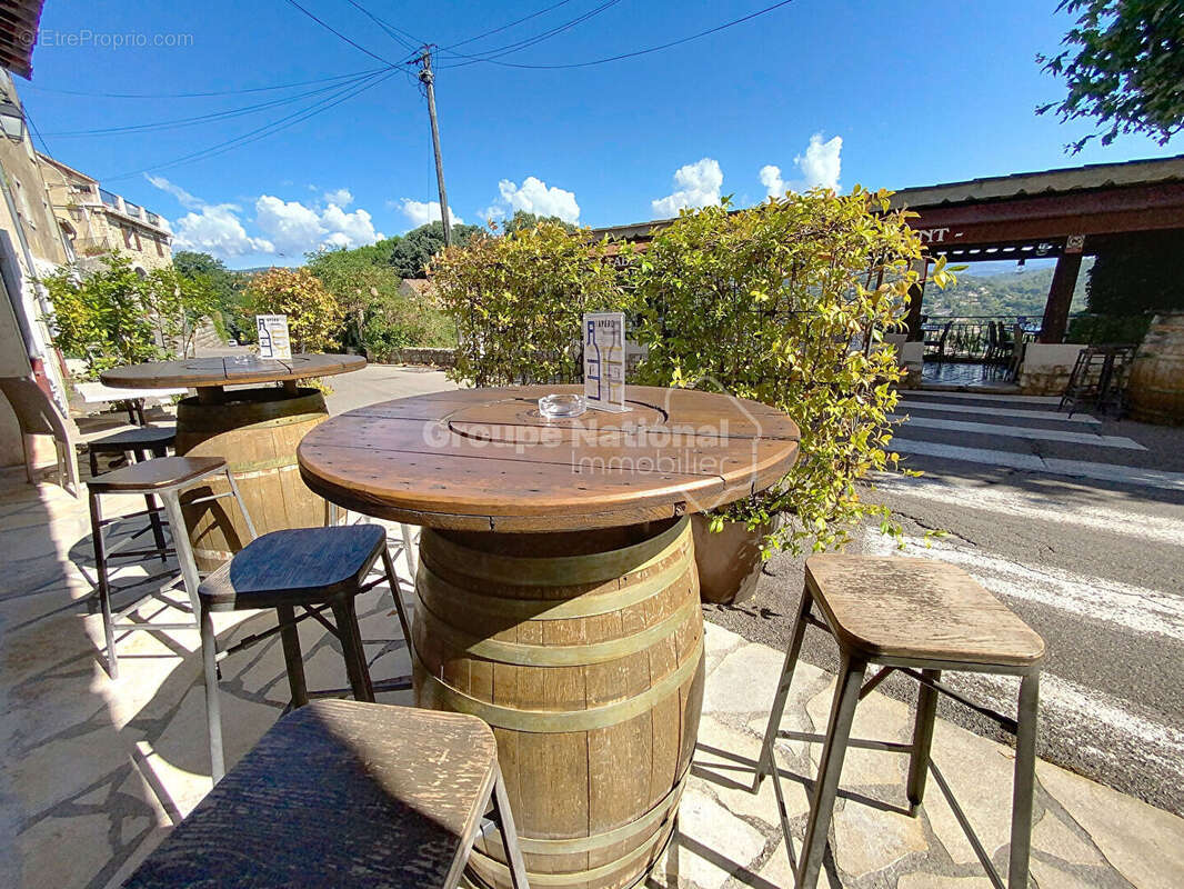Commerce à AURIBEAU-SUR-SIAGNE