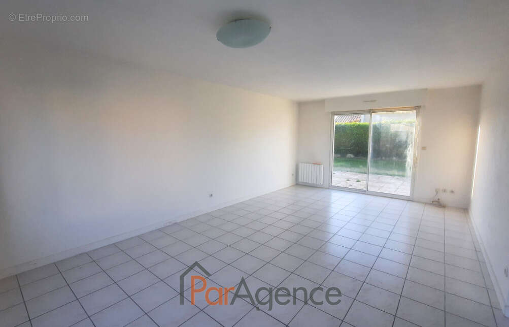 Maison à VAUX-SUR-MER