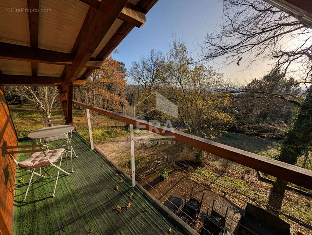 Maison à MONTPON-MENESTEROL