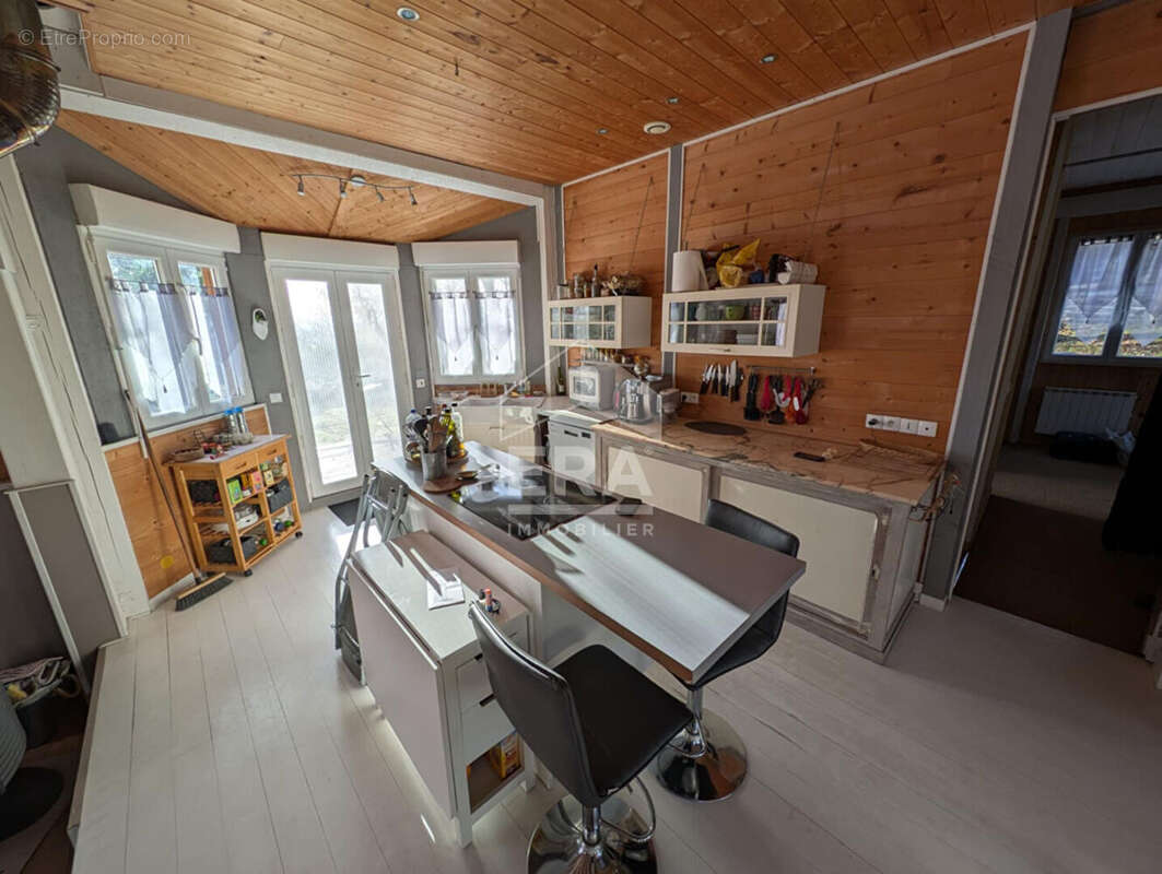 Maison à MONTPON-MENESTEROL