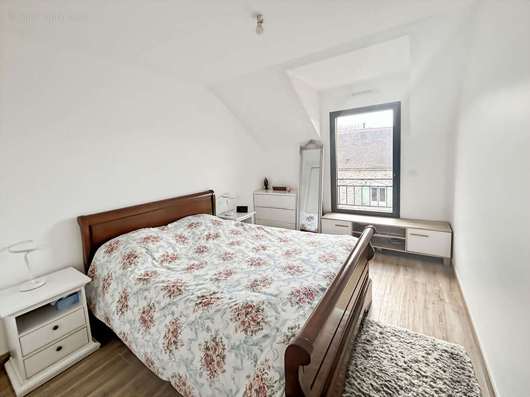 Maison à JOUARS-PONTCHARTRAIN