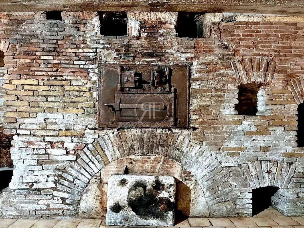 Maison à SAINT-SEURIN-SUR-L'ISLE