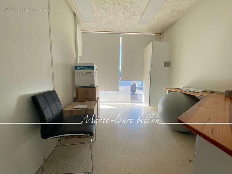 Commerce à SAINT-GILLES-CROIX-DE-VIE