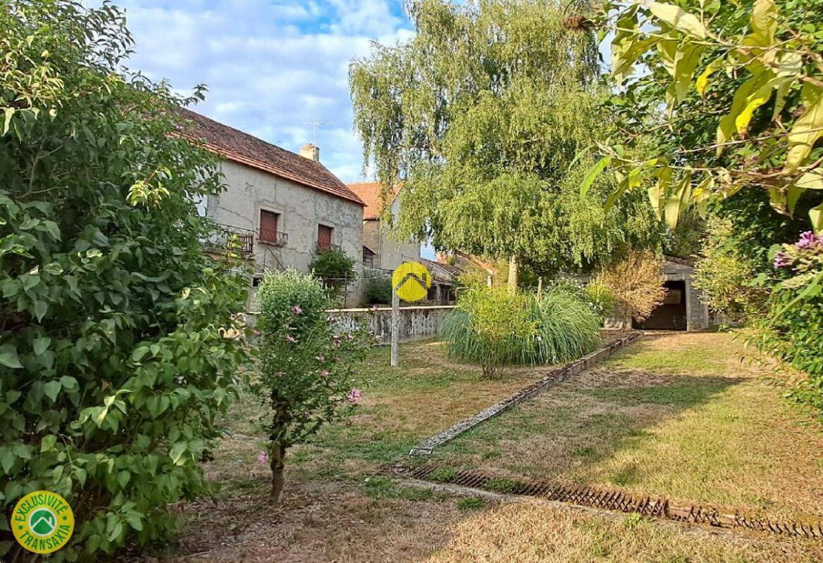 Maison à COSNE-D&#039;ALLIER