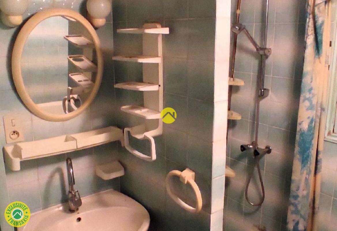 Maison à COSNE-D&#039;ALLIER