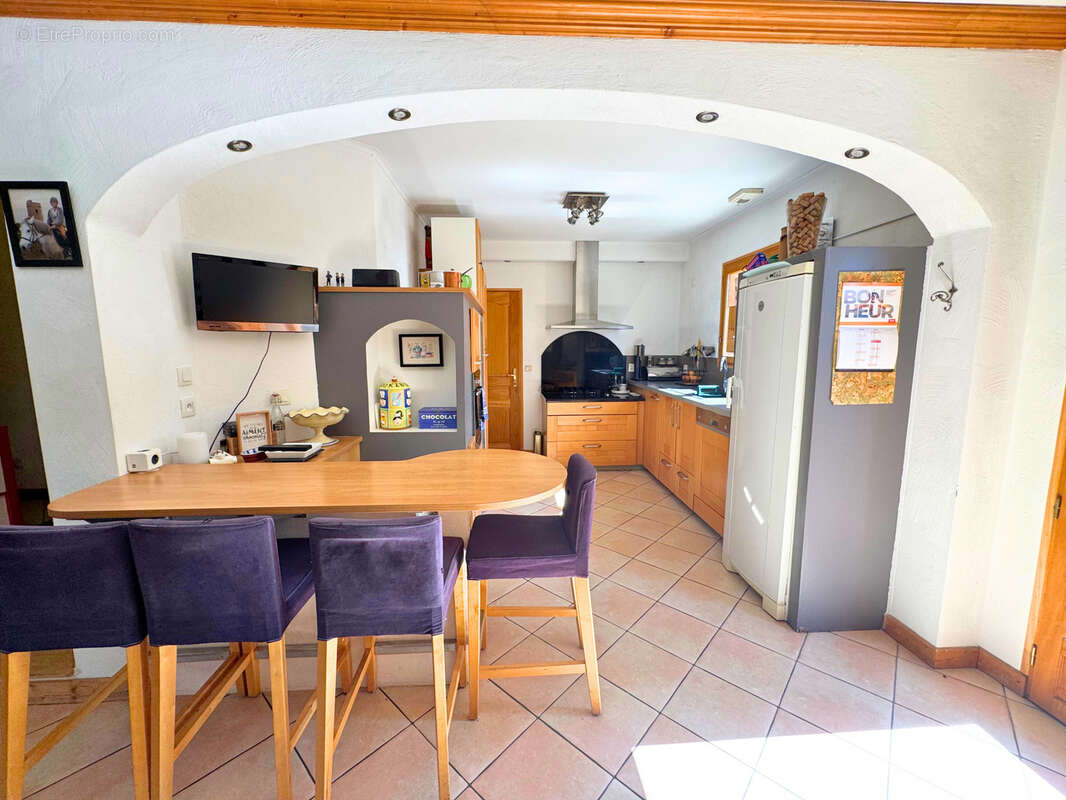 Maison à SAINT-MARTIN-DE-BELLEVILLE