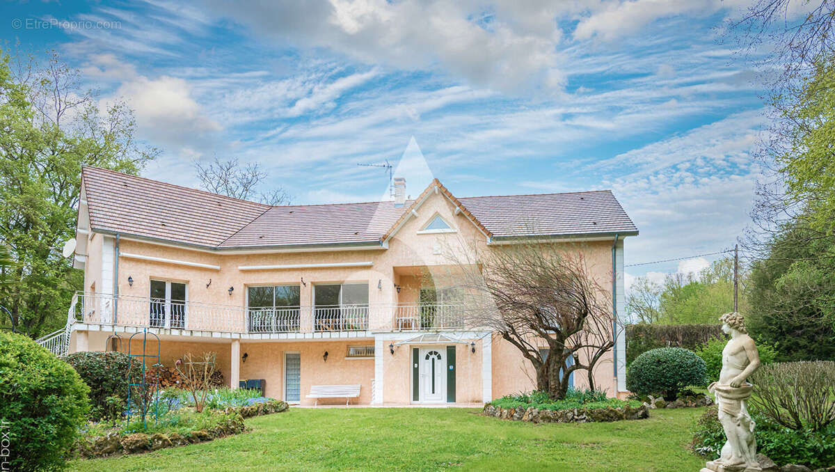 Maison à BOISSY-LE-CHATEL