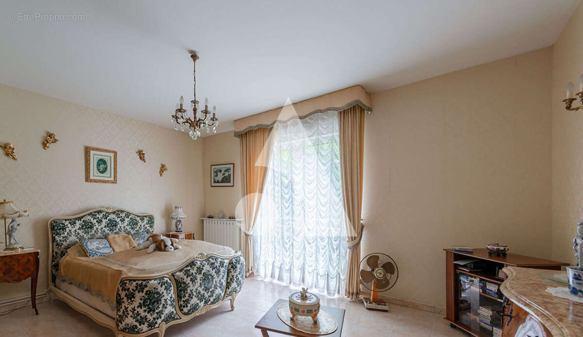 Maison à BOISSY-LE-CHATEL