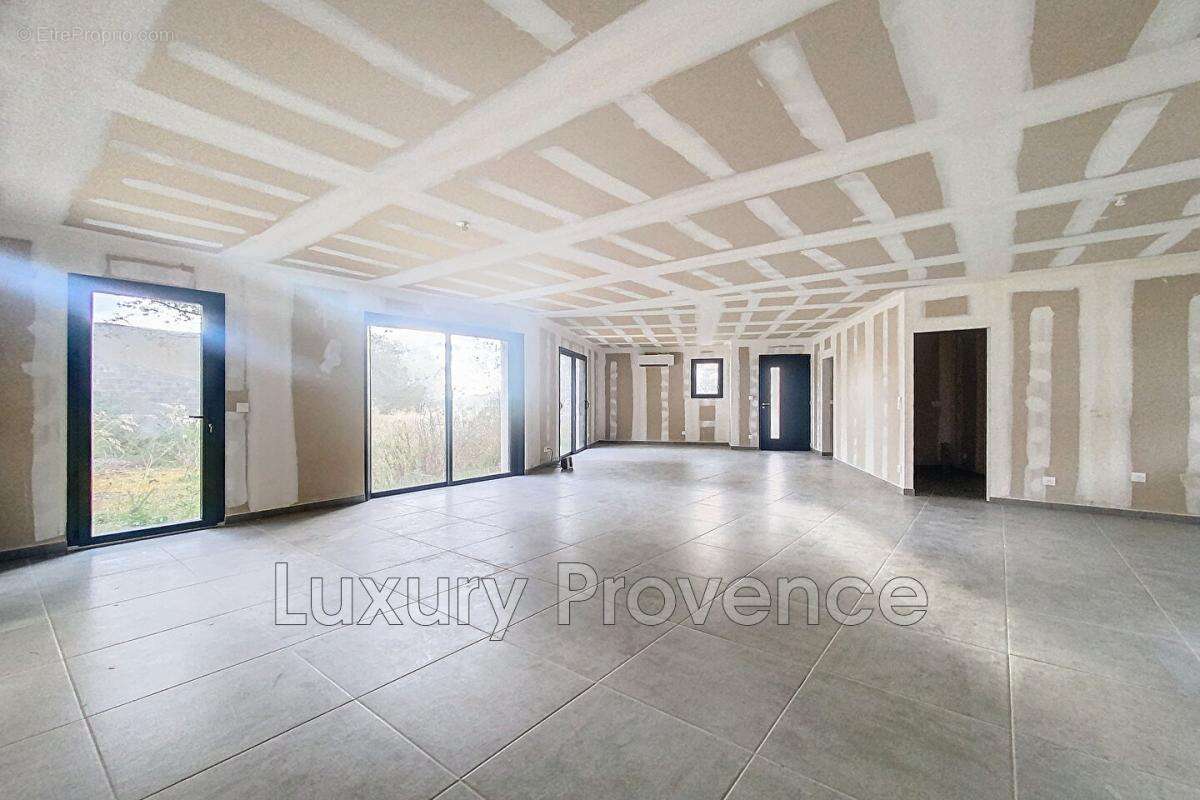 Maison à SEPTEMES-LES-VALLONS