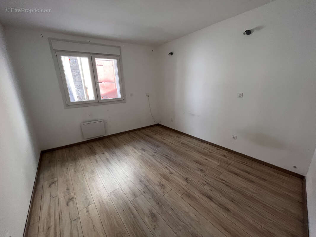 Maison à LE POUJOL-SUR-ORB