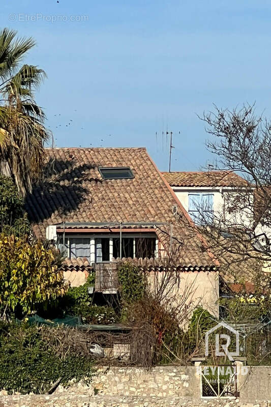 Maison à SAINT-BAUZILLE-DE-LA-SYLVE