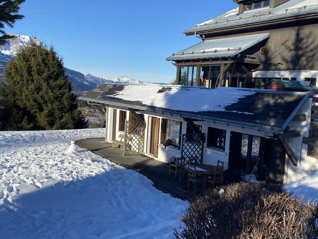 Appartement à COMBLOUX