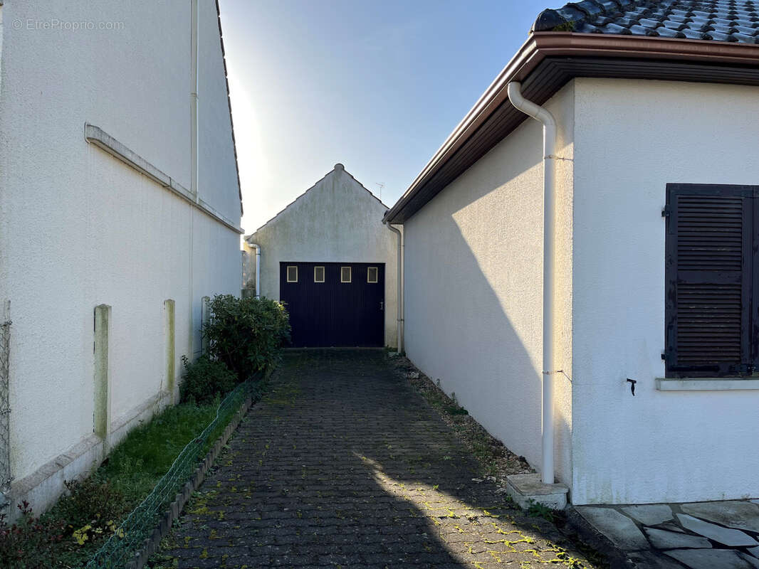 Maison à LA FERTE-SAINT-AUBIN