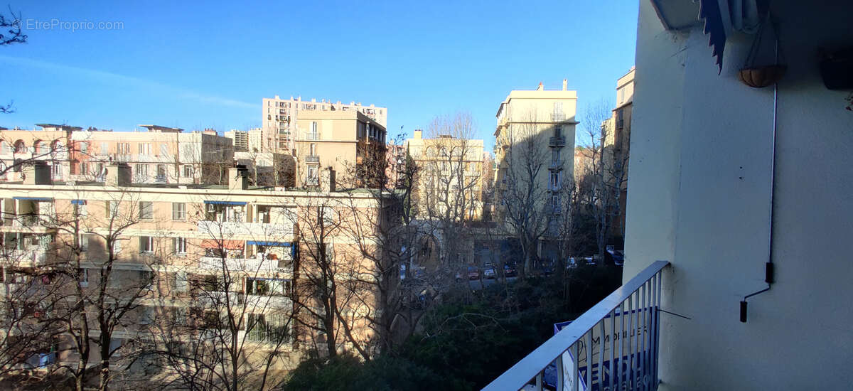 Appartement à MARSEILLE-15E