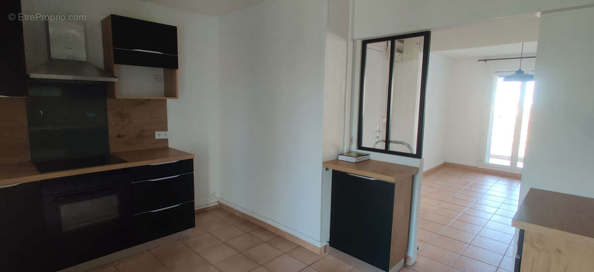 Appartement à MARSEILLE-15E