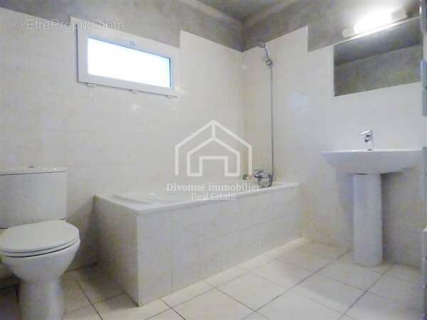 Appartement à CESSY