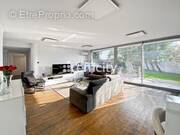 Maison à AMBARES-ET-LAGRAVE