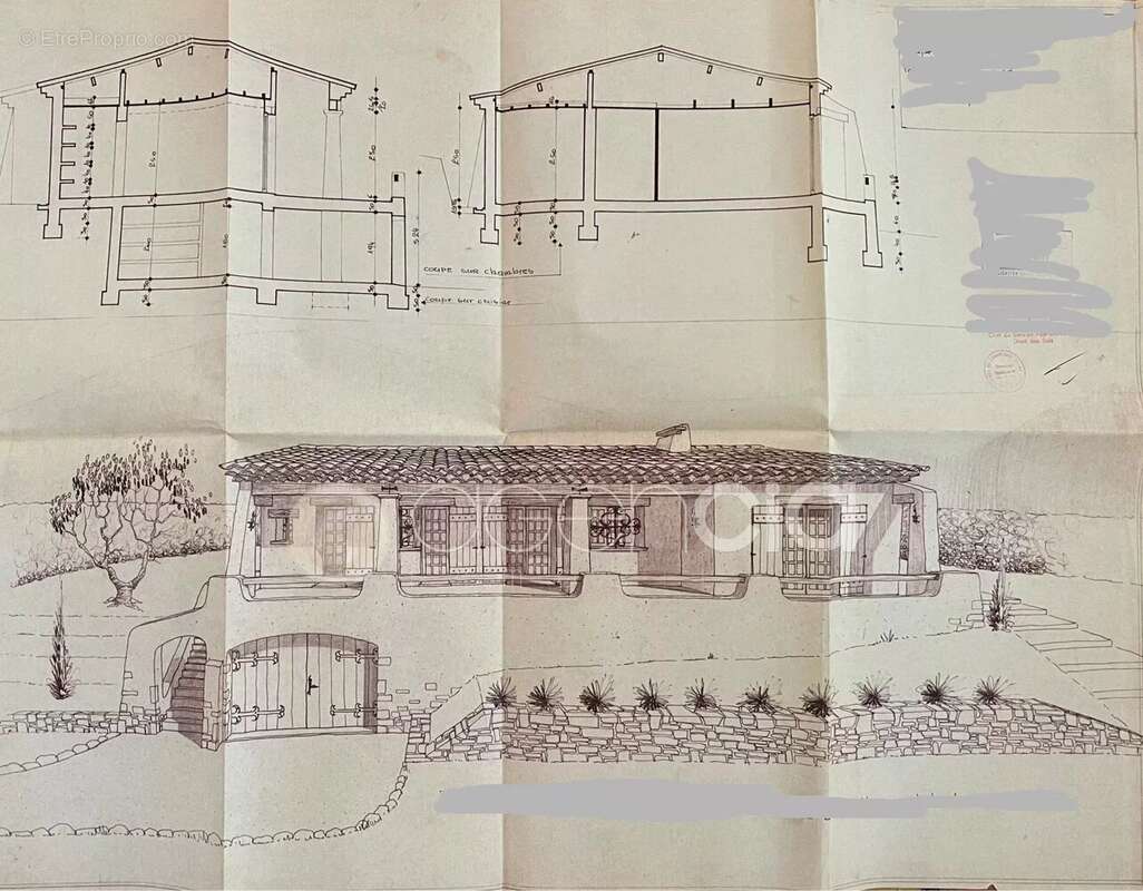 Maison à TOURRETTES-SUR-LOUP