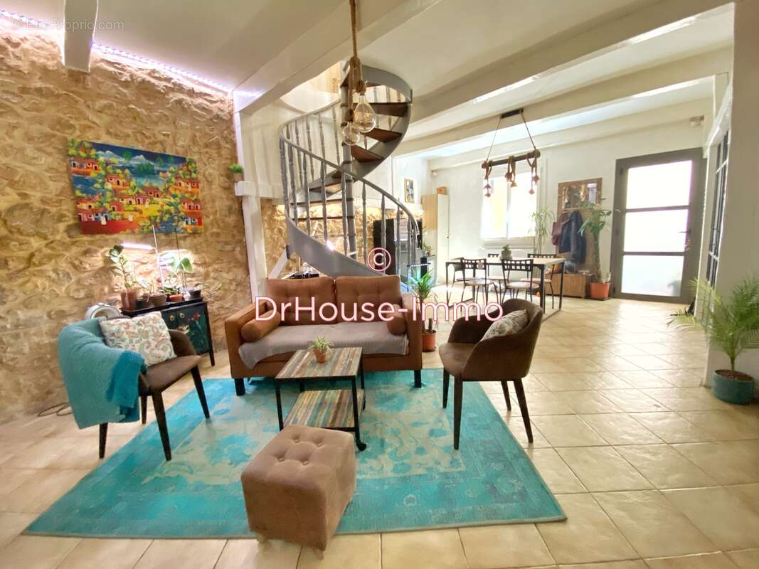 Maison à MARSEILLE-7E