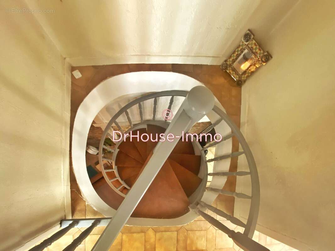 Maison à MARSEILLE-7E