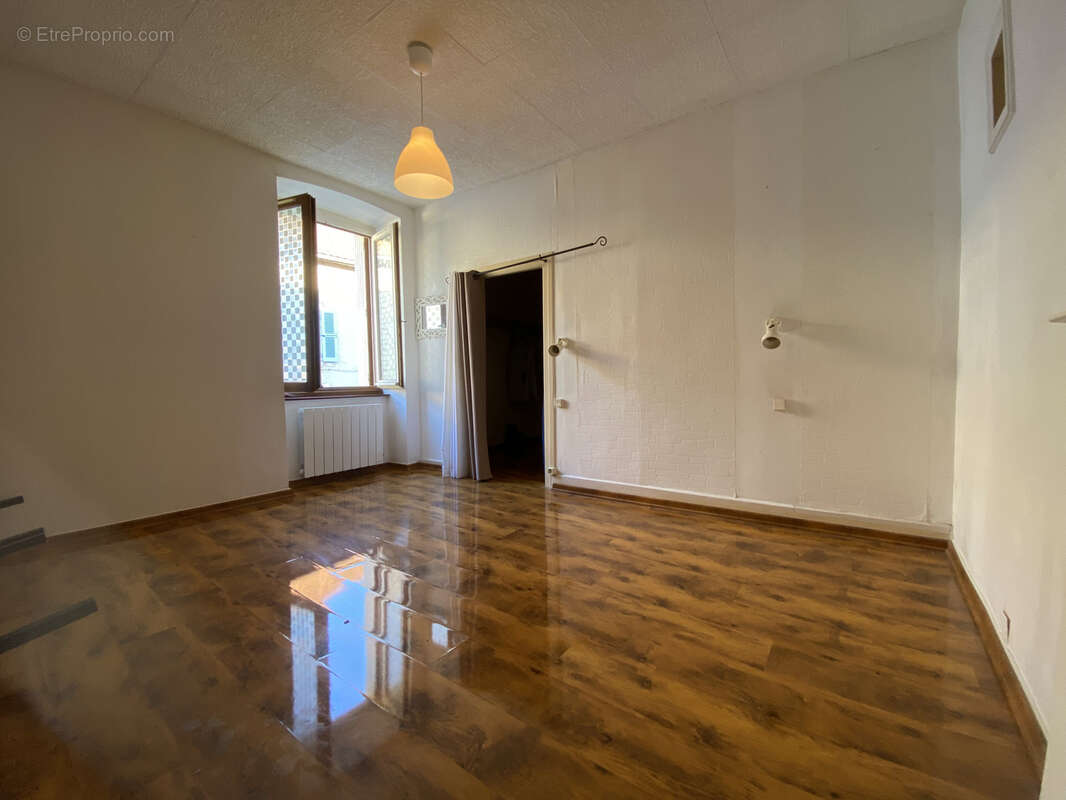 Maison à CHATILLON-EN-MICHAILLE