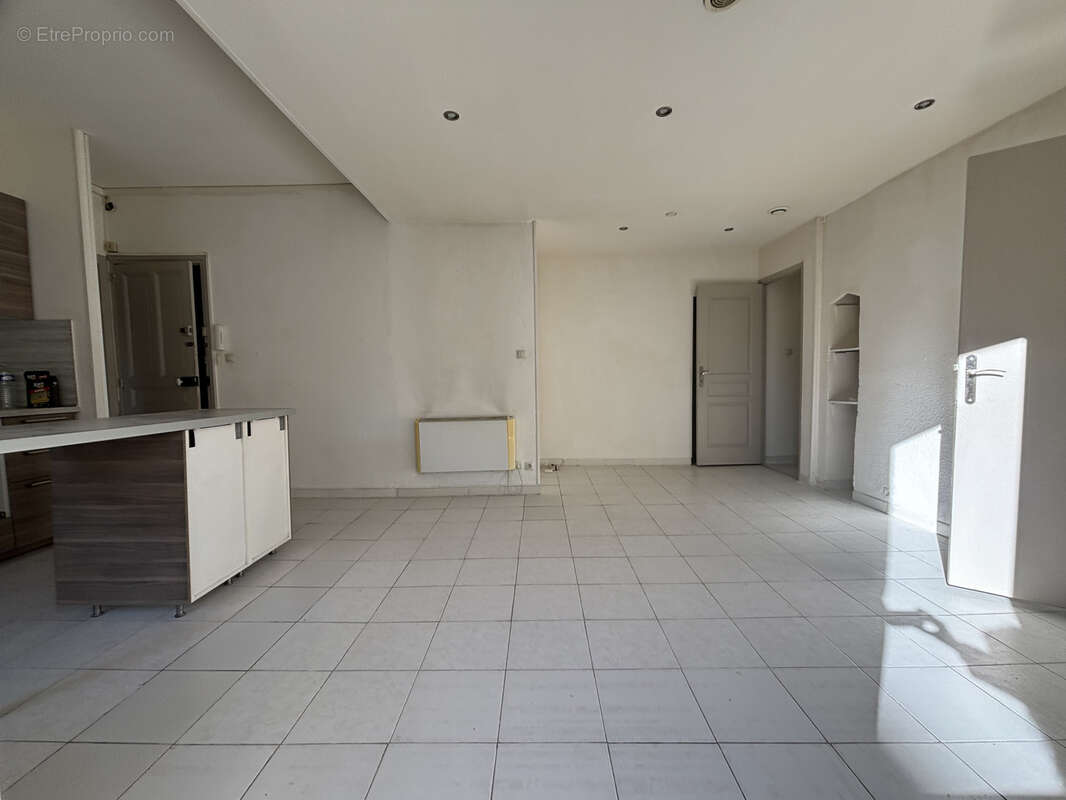 Appartement à BEZIERS