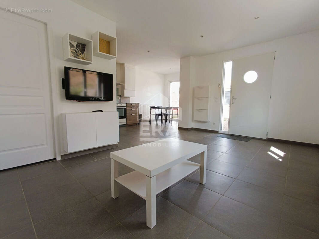 Maison à VILLENAVE-D'ORNON