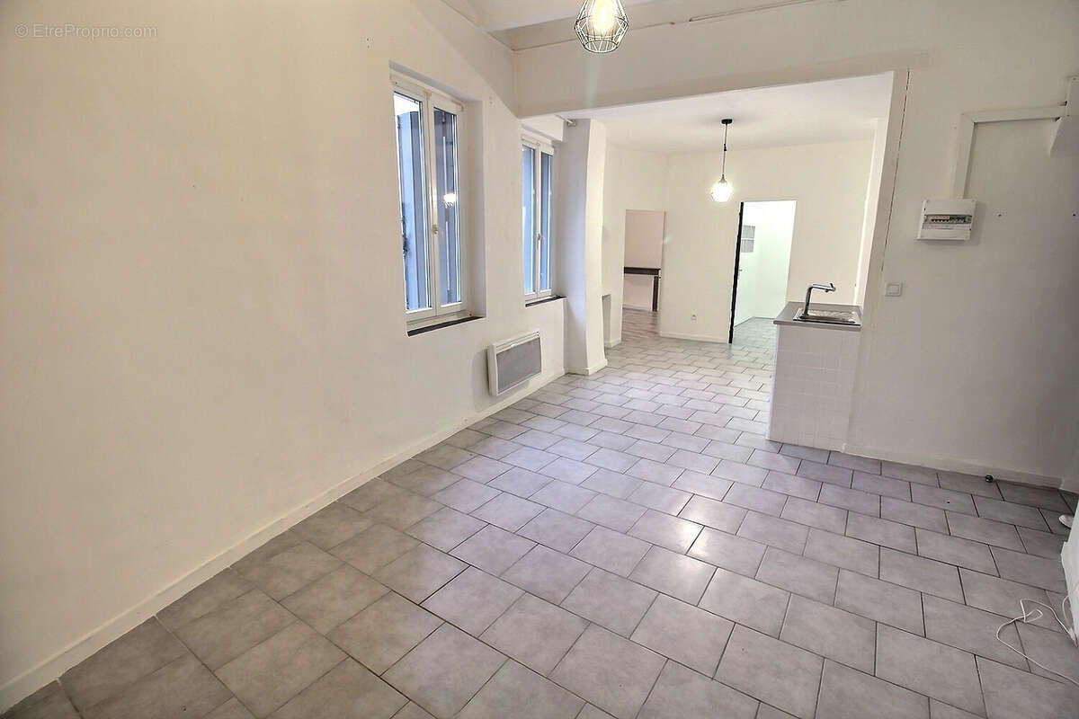 Appartement à GANGES