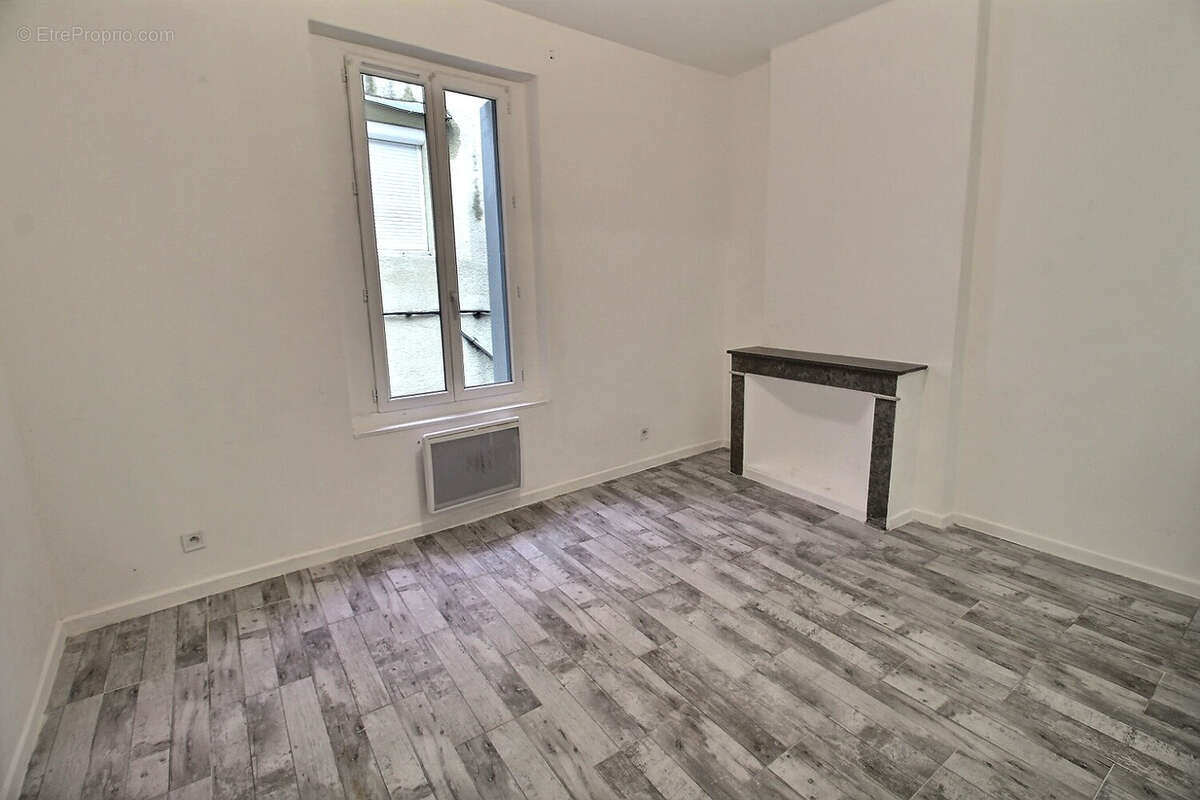 Appartement à GANGES