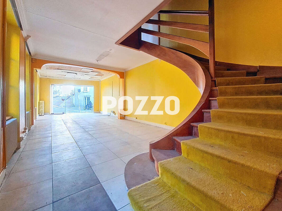 Commerce à COUTANCES