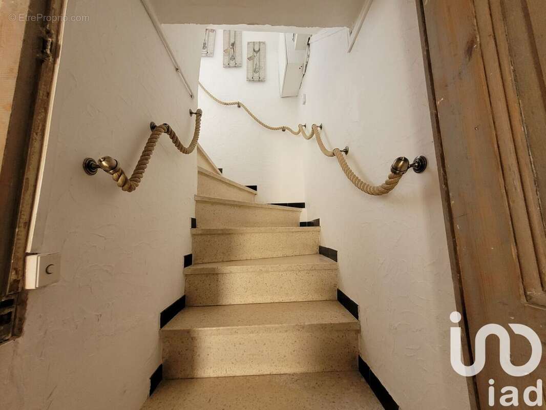 Photo 6 - Maison à CAVEIRAC