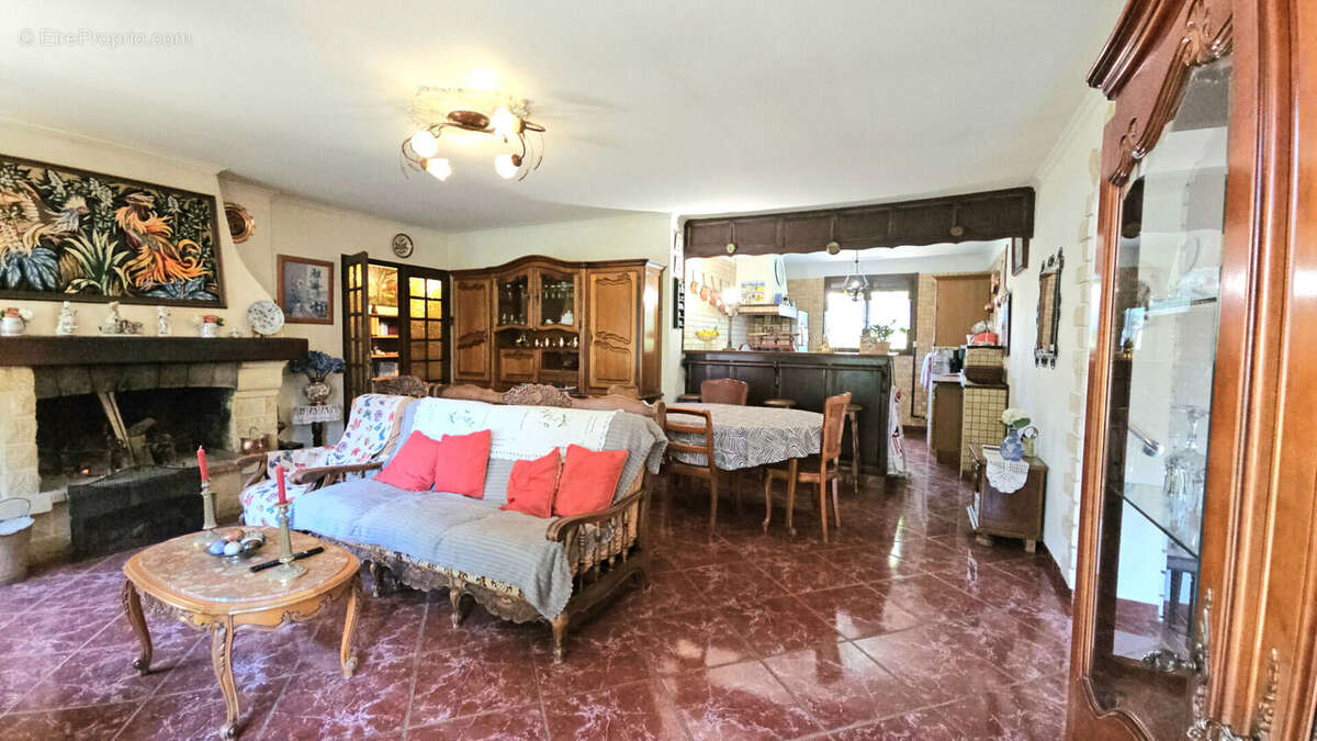 Maison à FRONTIGNAN