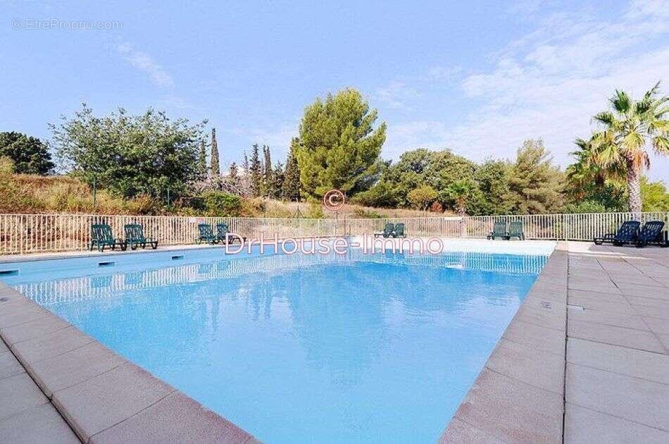 Maison à SIX-FOURS-LES-PLAGES