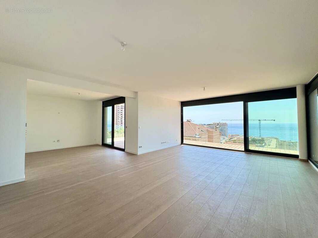 Appartement à BEAUSOLEIL